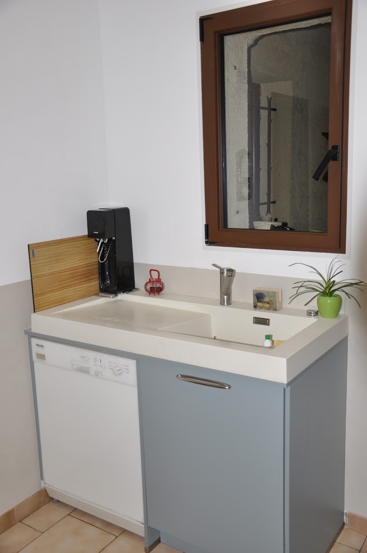 ANDRE SERVICES — Photos 5